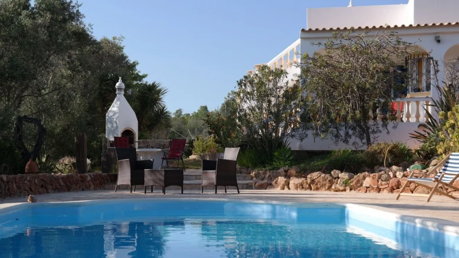 Moradia T3 para Arrendamento em Porches Velho Foto 24