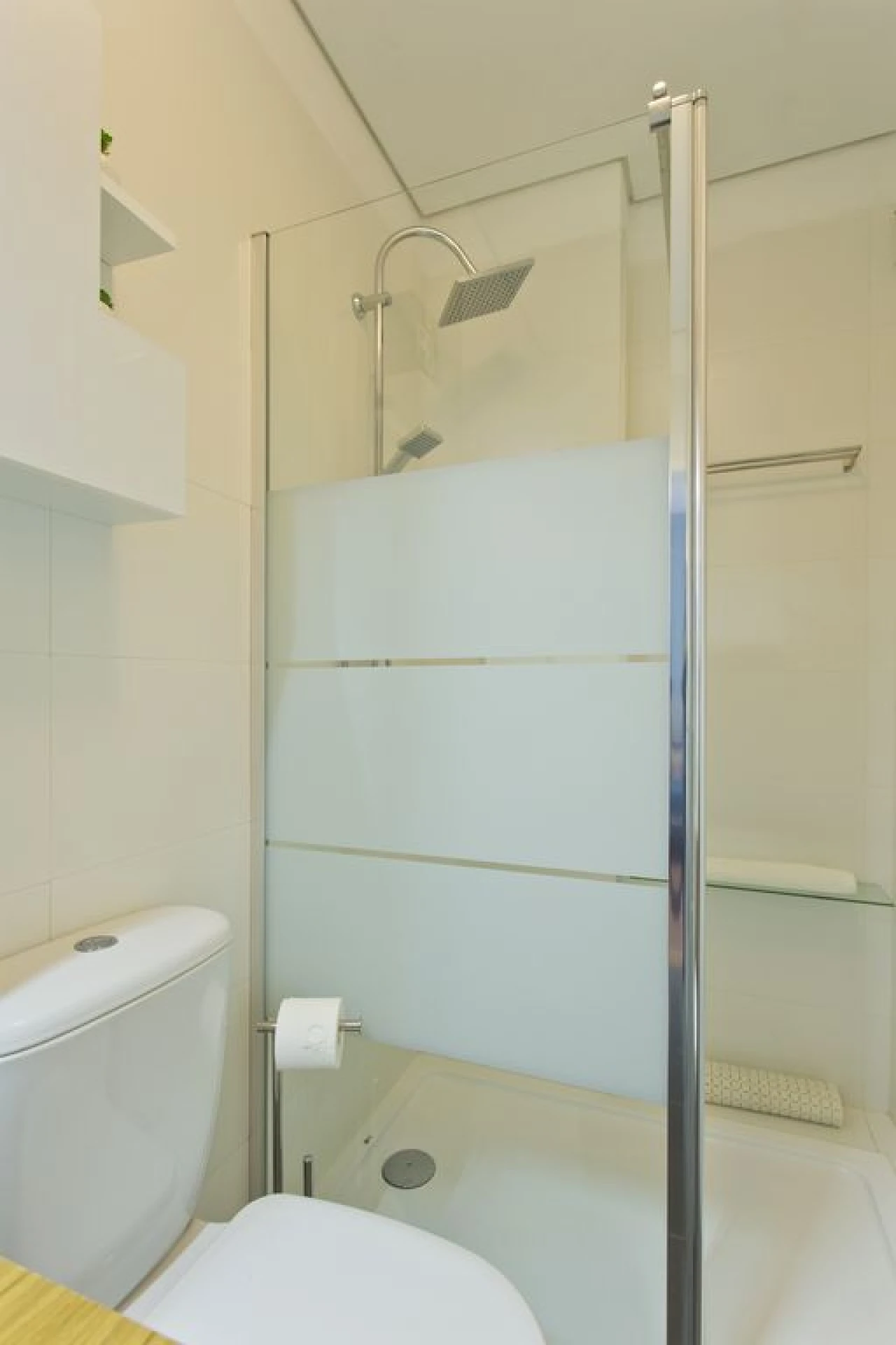 Apartamento T1 para Arrendamento em Porto Foto 12