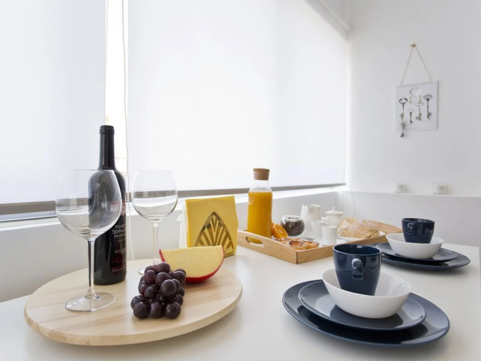 Apartamento T1 para Arrendamento em Porto Foto 8