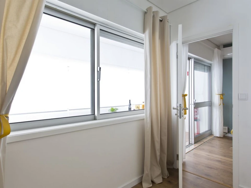 Apartamento T1 para Arrendamento em Porto Foto 18