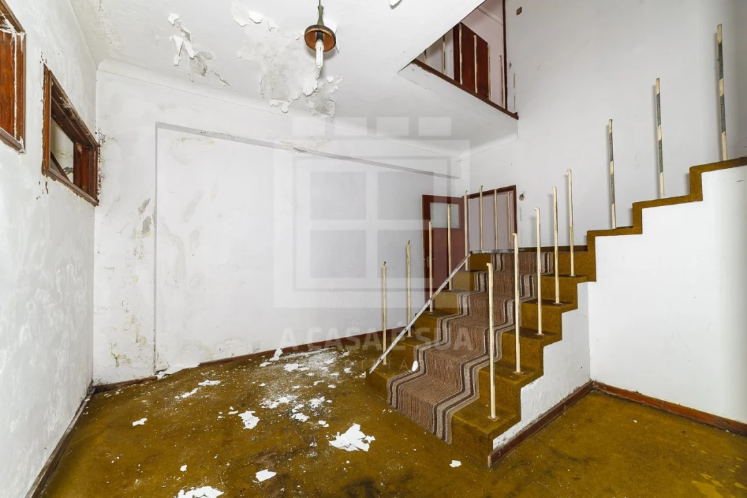 Moradia T5 para Venda em Santa Maria da Feira Foto 13