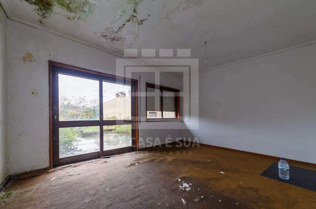 Moradia T5 para Venda em Santa Maria da Feira Foto 22