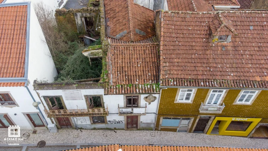 Moradia T5 para Venda em Santa Maria da Feira Foto 3