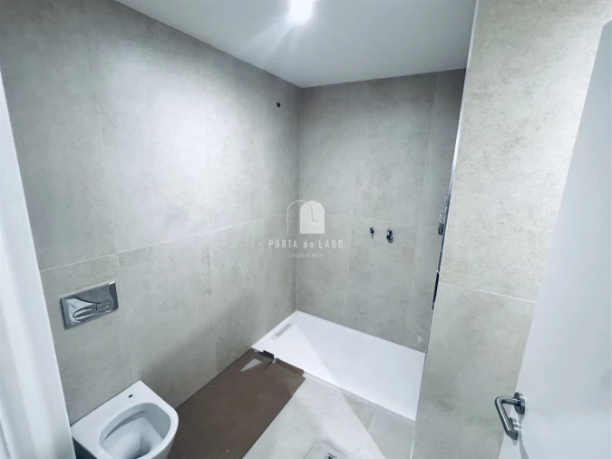 Apartamento T3 para Venda em Seixezelo Foto 8