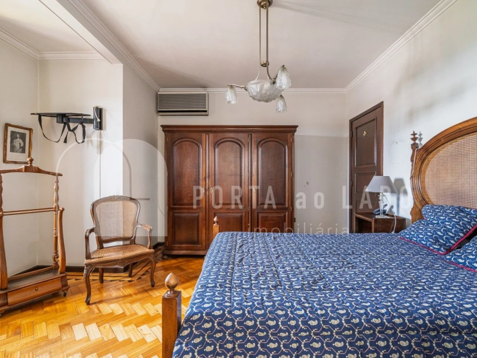 Moradia T4 para Venda em Arrifana Foto 19