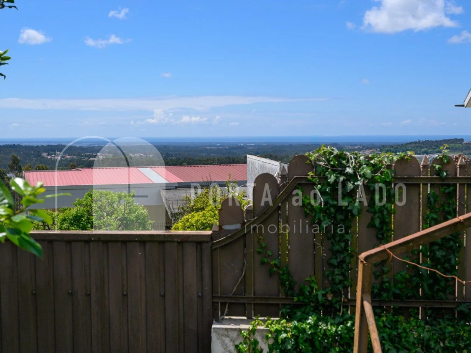 Moradia T4 para Venda em Arrifana Foto 44