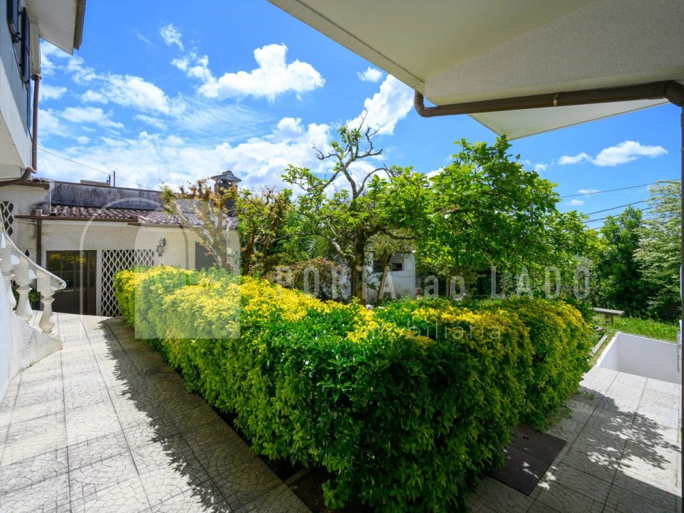 Moradia T4 para Venda em Arrifana Foto 48