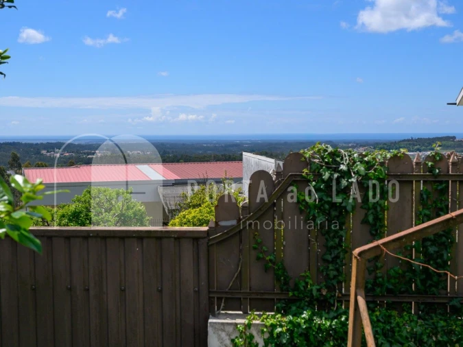 Moradia T4 para Venda em Arrifana Foto 44