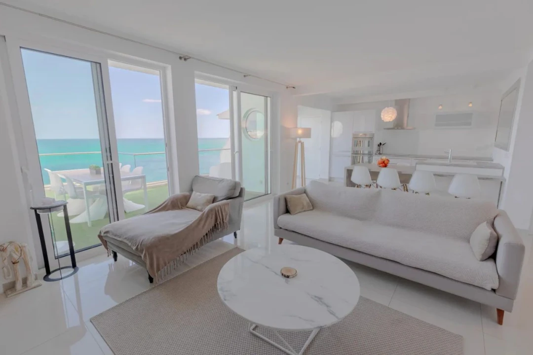 Apartamento T2 para Arrendamento férias em Albufeira Foto 8