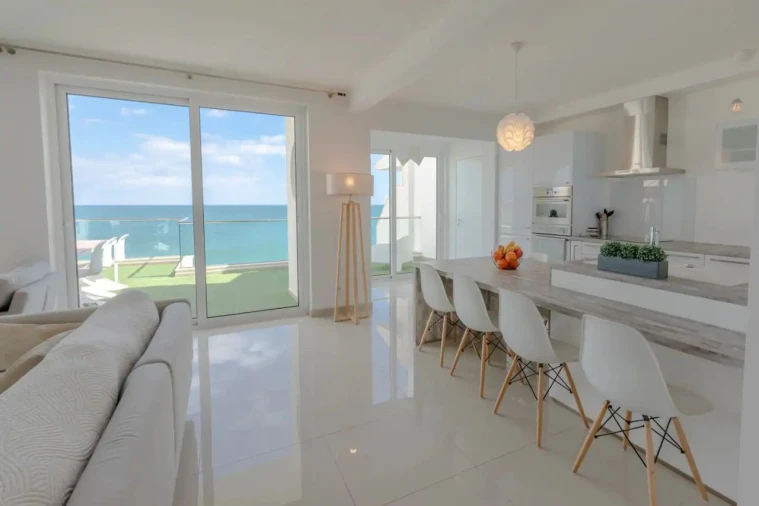 Apartamento T2 para Arrendamento férias em Albufeira Foto 3