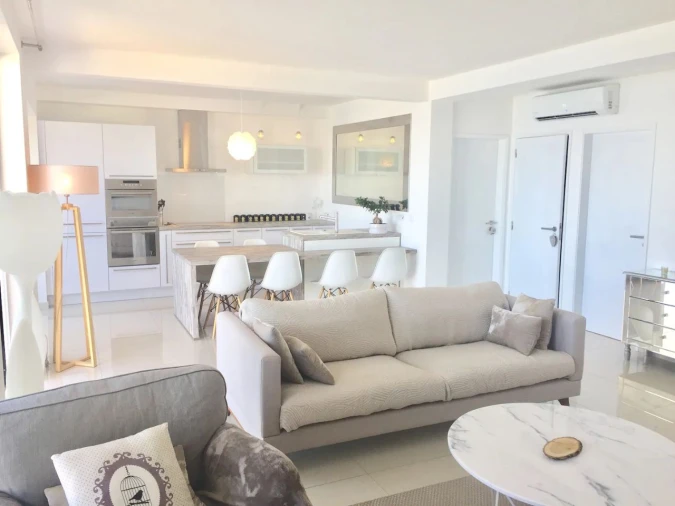 Apartamento T2 para Arrendamento férias em Albufeira Foto 9