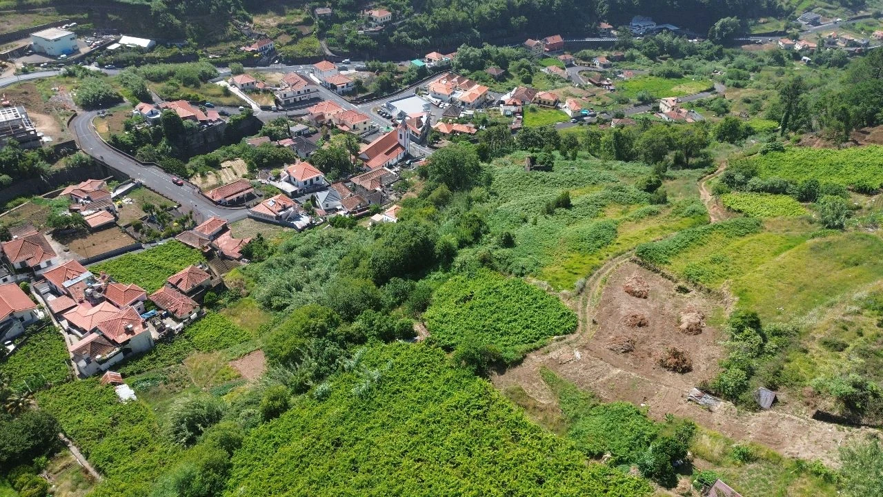Terreno para Venda em Vargem Foto 3