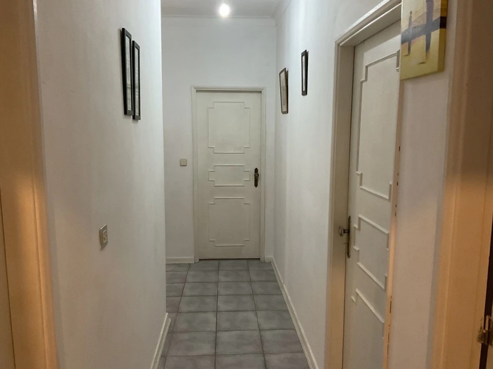 Apartamento T4 para Venda em Covilhã Foto 6