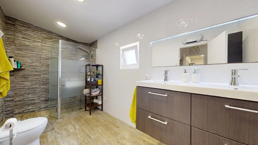 Moradia T2 para Venda em Charneca de Caparica Foto 8