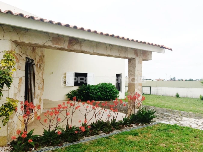 Moradia T4 para Venda em Aveiro Foto 5