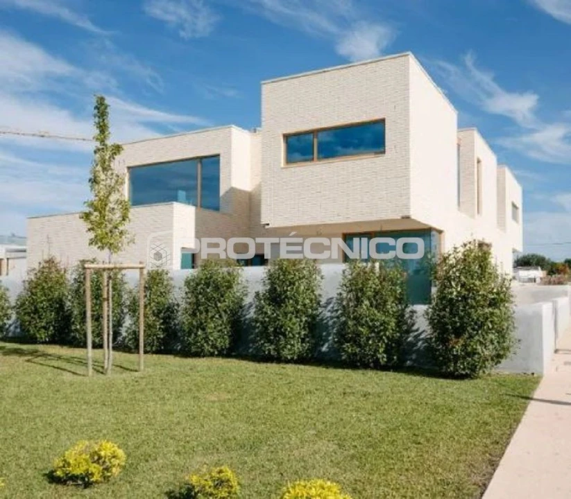 Moradia T4 para Venda em Aveiro Foto 12