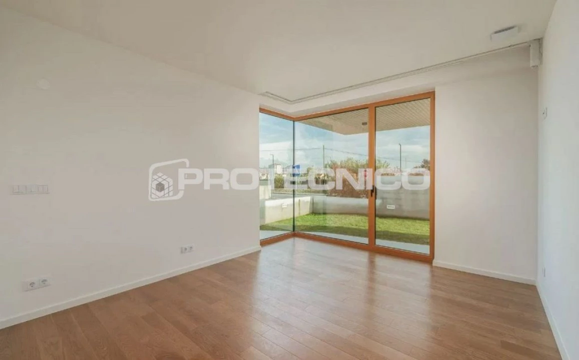 Moradia T4 para Venda em Aveiro Foto 13