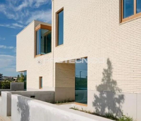 Moradia T4 para Venda em Aveiro Foto 3