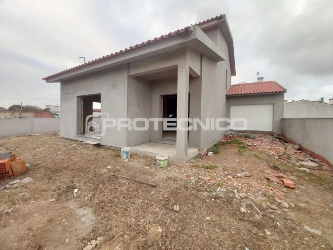 Moradia T4 para Venda em Aveiro Foto 4