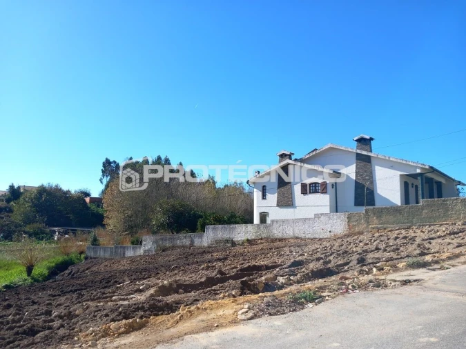 Terreno para Venda em Aveiro Foto 3