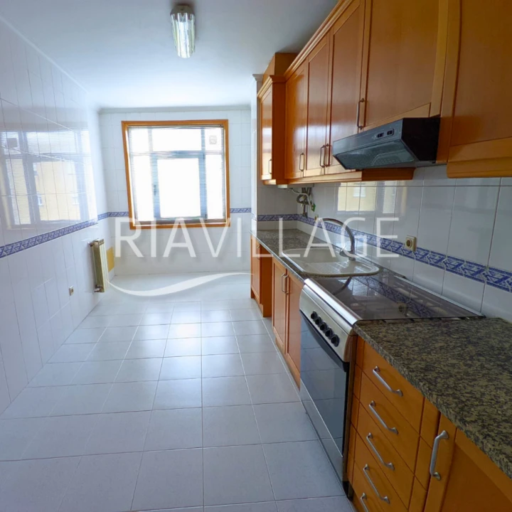 Apartamento T1 para Arrendamento em Aveiro Foto 16