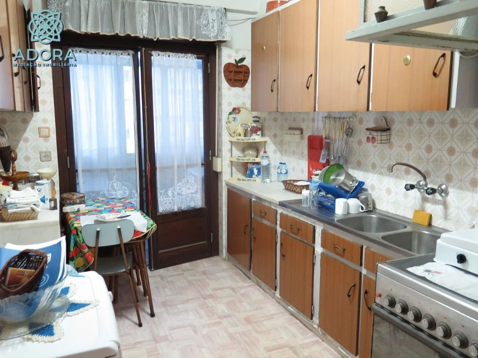 Apartamento T3 para Venda em Linda a Velha Foto 3