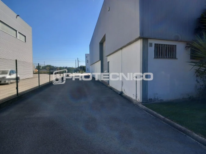 Armazém para Venda em Aveiro Foto 2