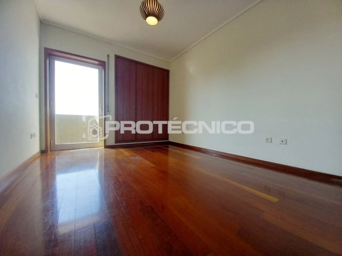 Apartamento T2 para Venda em Aveiro Foto 1