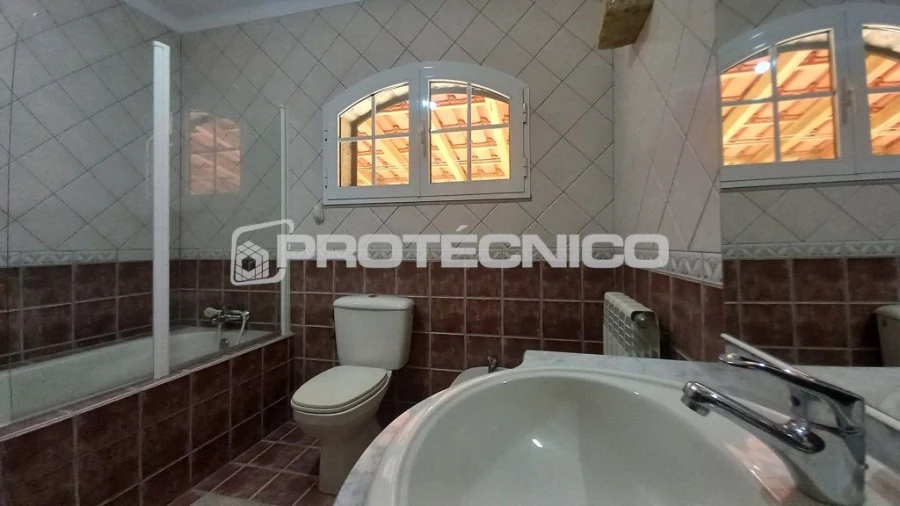 Moradia T4 para Venda em Aveiro Foto 16