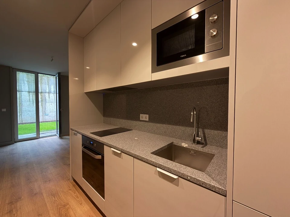 Apartamento T2 para Venda em Porto Foto 1