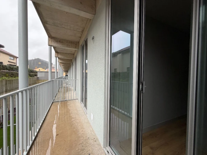 Apartamento T2 para Venda em Porto Foto 14