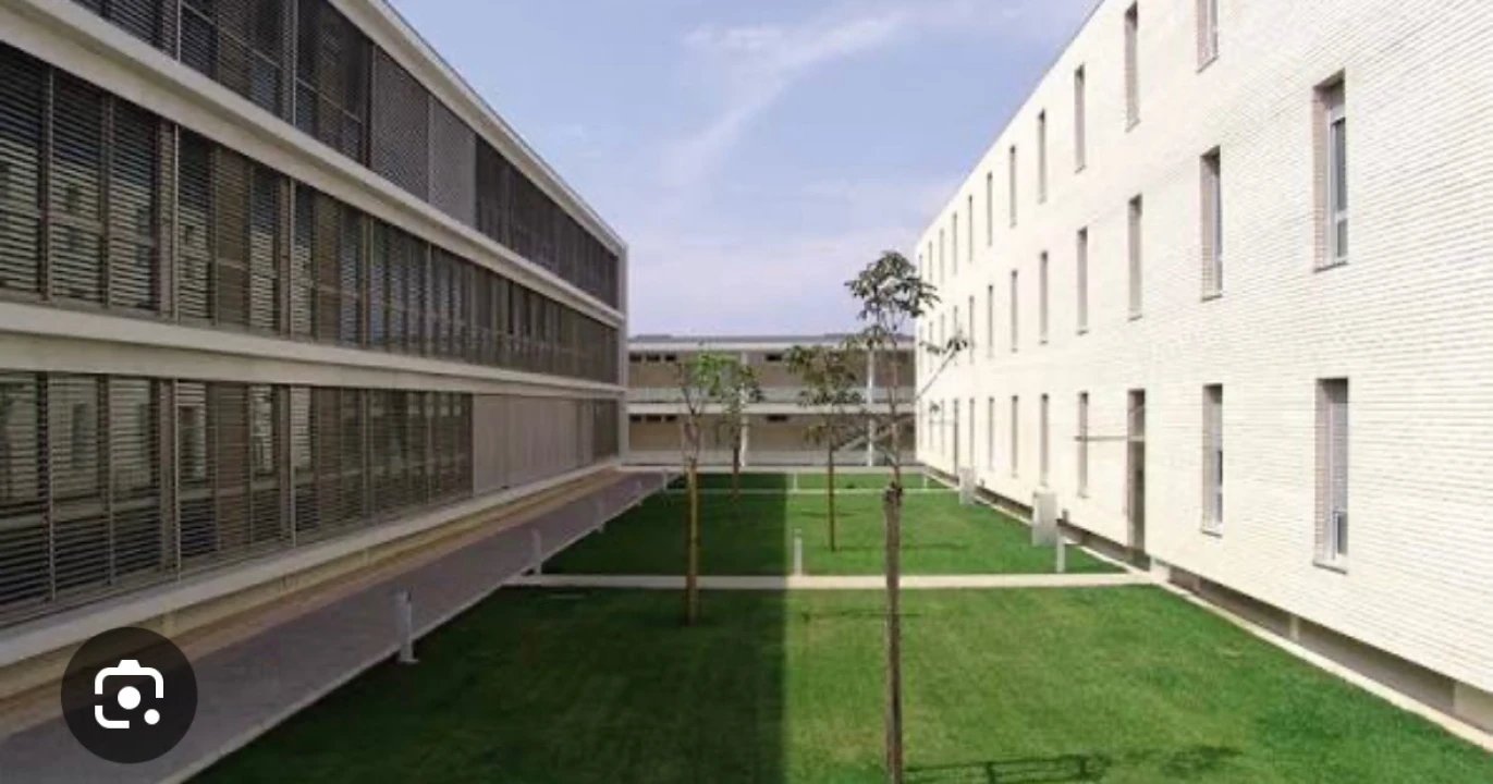 Apartamento T3 para Venda em Vilar do Pinheiro Foto 8