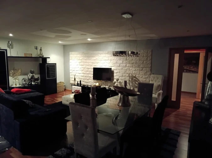 Apartamento T3 para Venda em Vilar do Pinheiro Foto 3