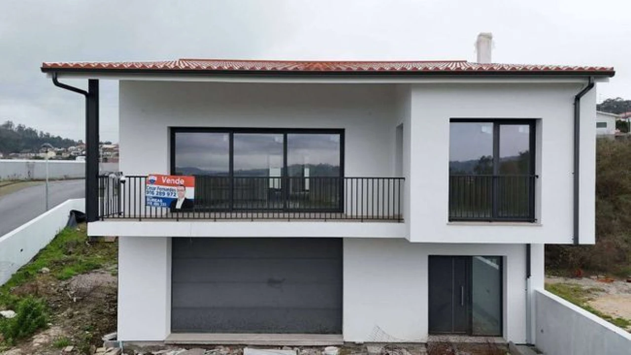 Moradia T3 para Venda em Friande Foto 9