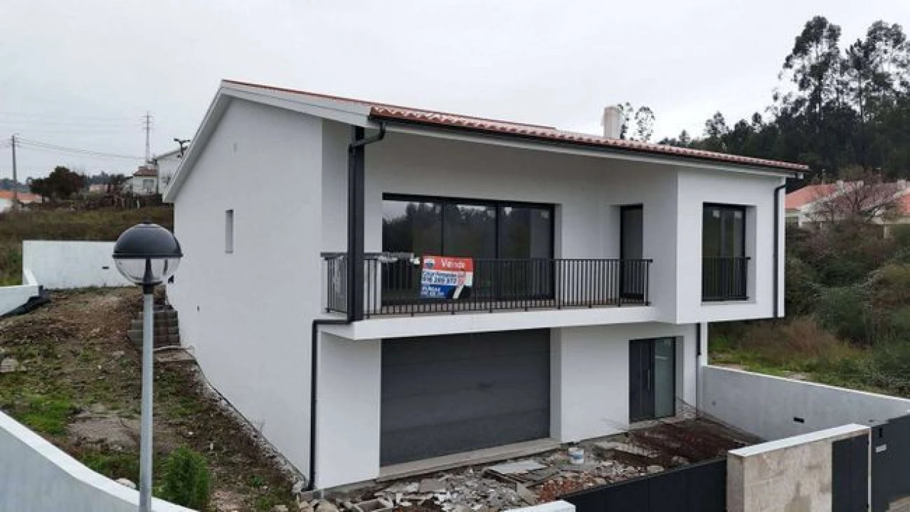 Moradia T3 para Venda em Friande Foto 8