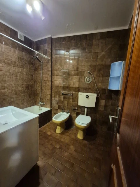 Apartamento T1 para Arrendamento em Porto