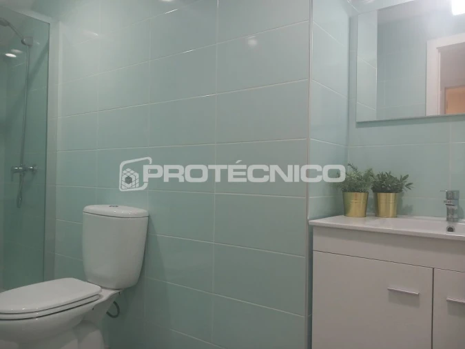 Apartamento T1 para Venda em Aveiro Foto 3