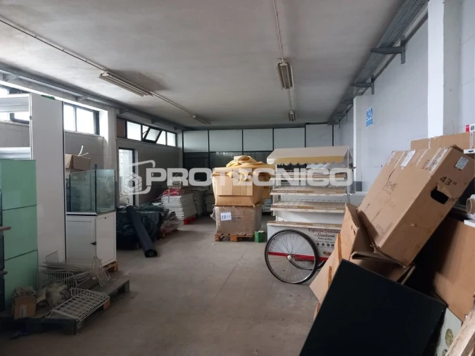 Armazém para Venda em Aveiro Foto 12