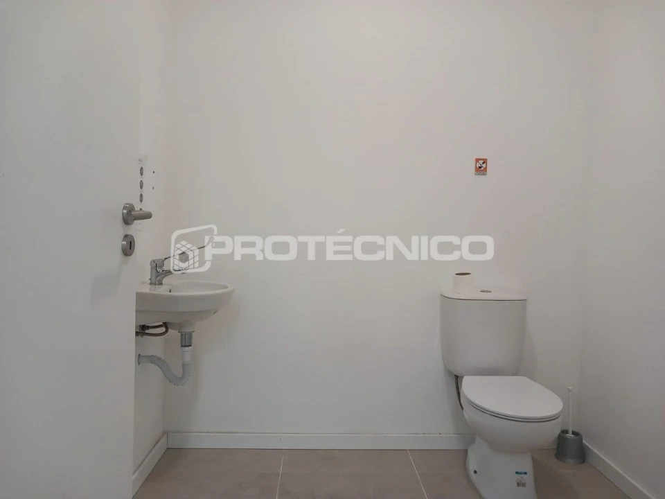 Armazém para Venda em Aveiro Foto 4