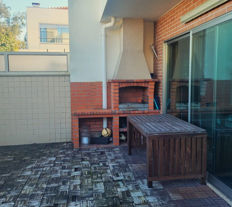 Moradia T4 para Venda em Vila Nova de Gaia Foto 38