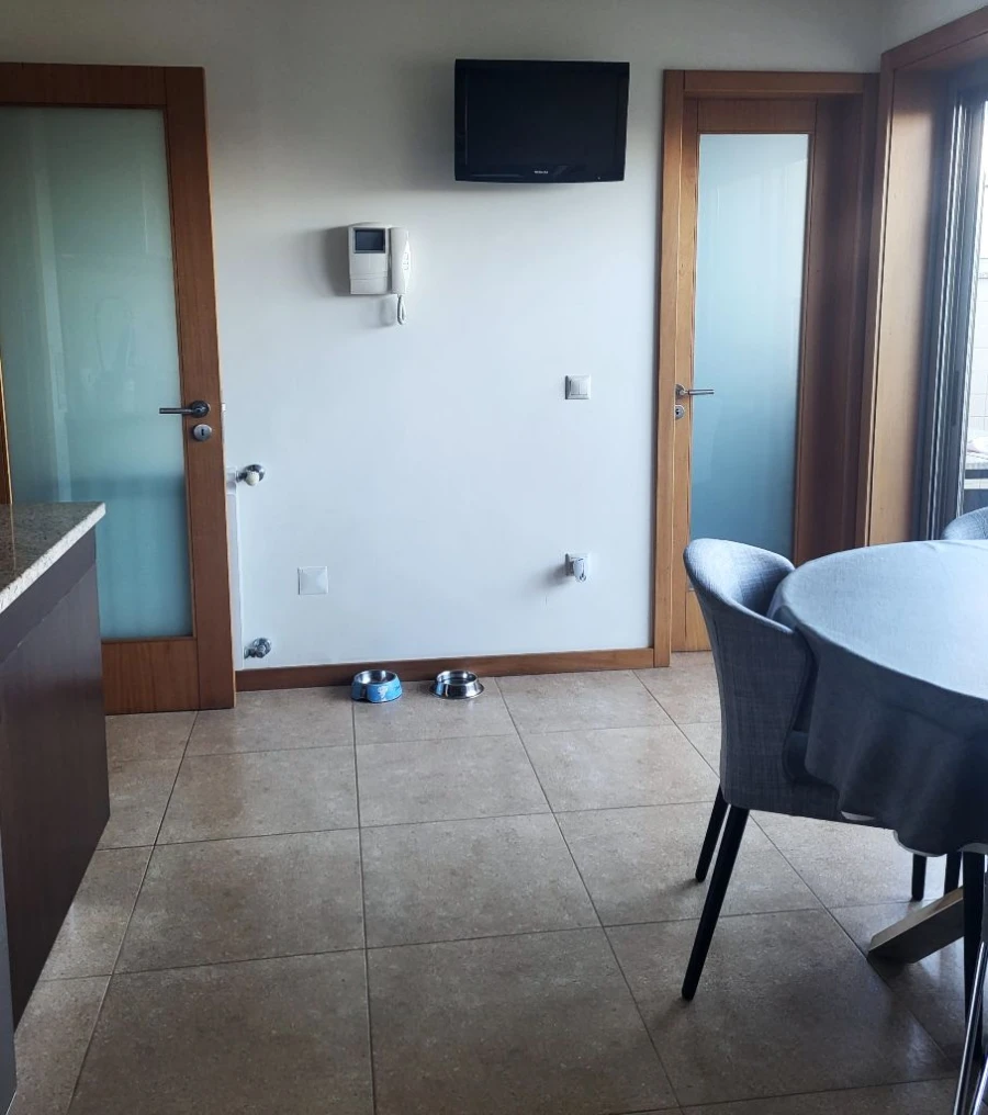 Moradia T4 para Venda em Vila Nova de Gaia Foto 7