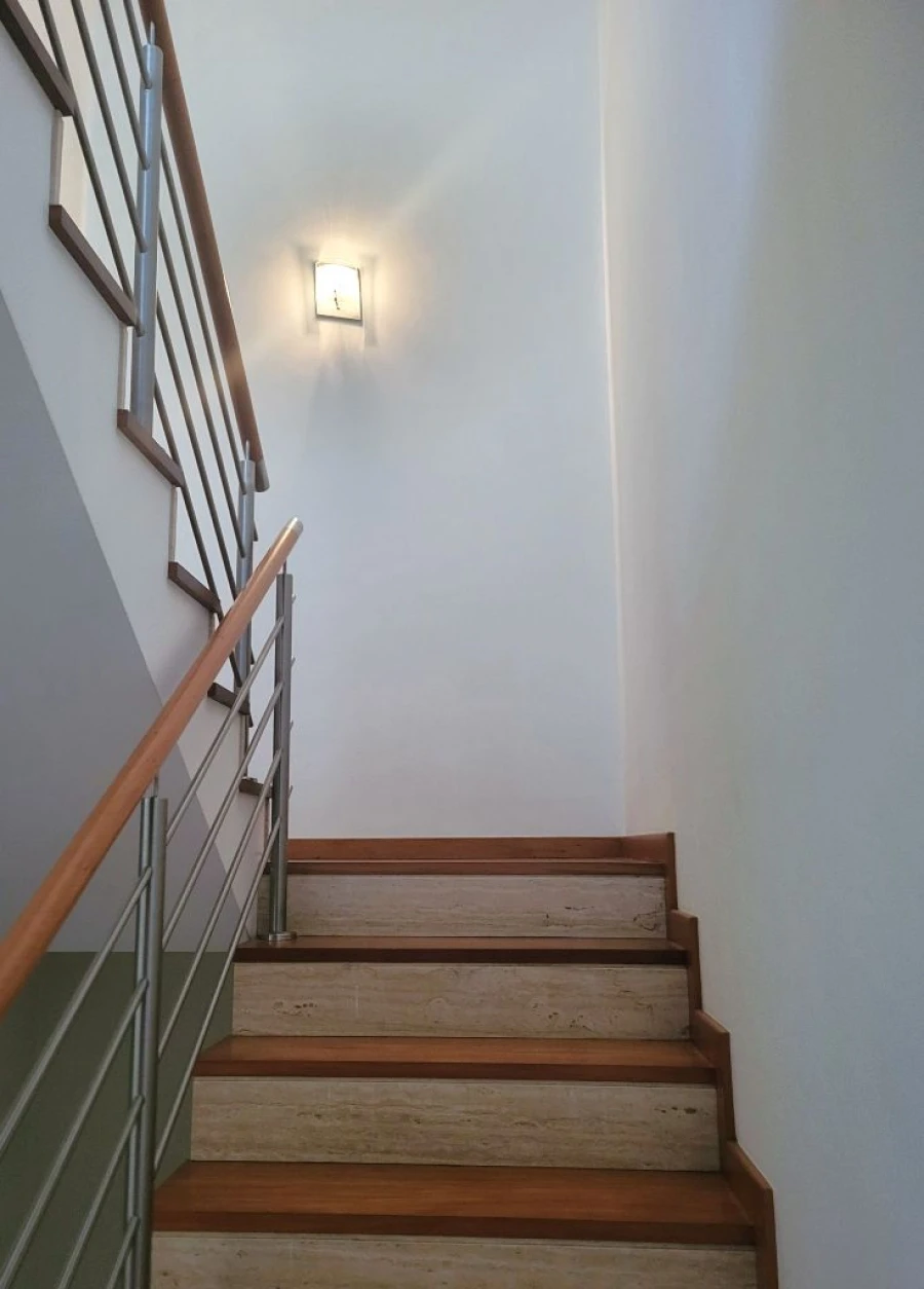 Moradia T4 para Venda em Vila Nova de Gaia Foto 11