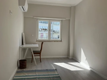 Apartamento T2 para Arrendamento em Lisboa