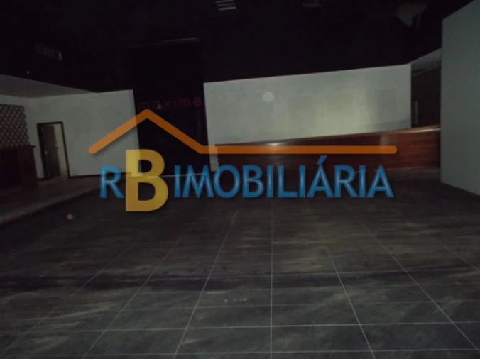 Loja para Venda em Aveiro Foto 3