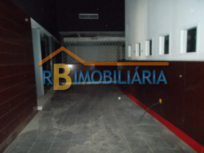 Loja para Venda em Aveiro Foto 9