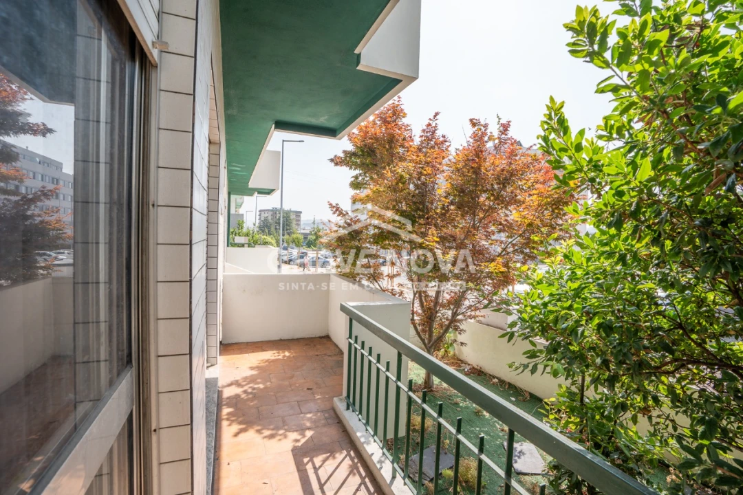 Apartamento T2 para Venda em Maia Foto 11