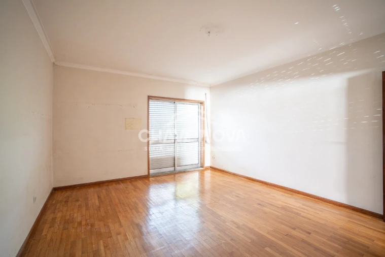 Apartamento T2 para Venda em Maia Foto 3