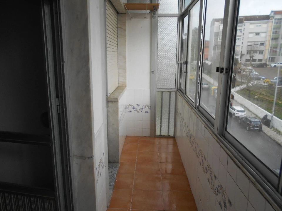 Apartamento T2 para Venda em Agualva-Cacém Foto 9