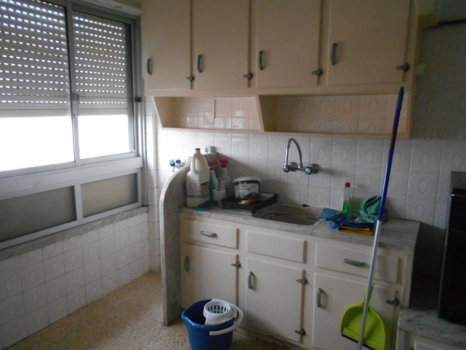 Apartamento T2 para Venda em Agualva-Cacém Foto 3