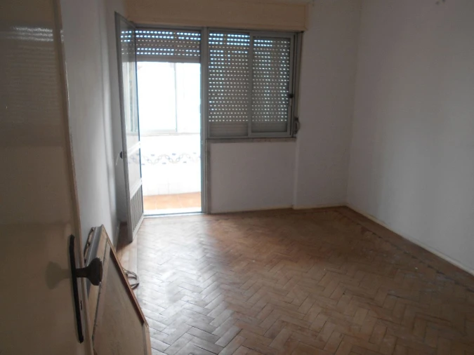 Apartamento T2 para Venda em Agualva-Cacém Foto 6